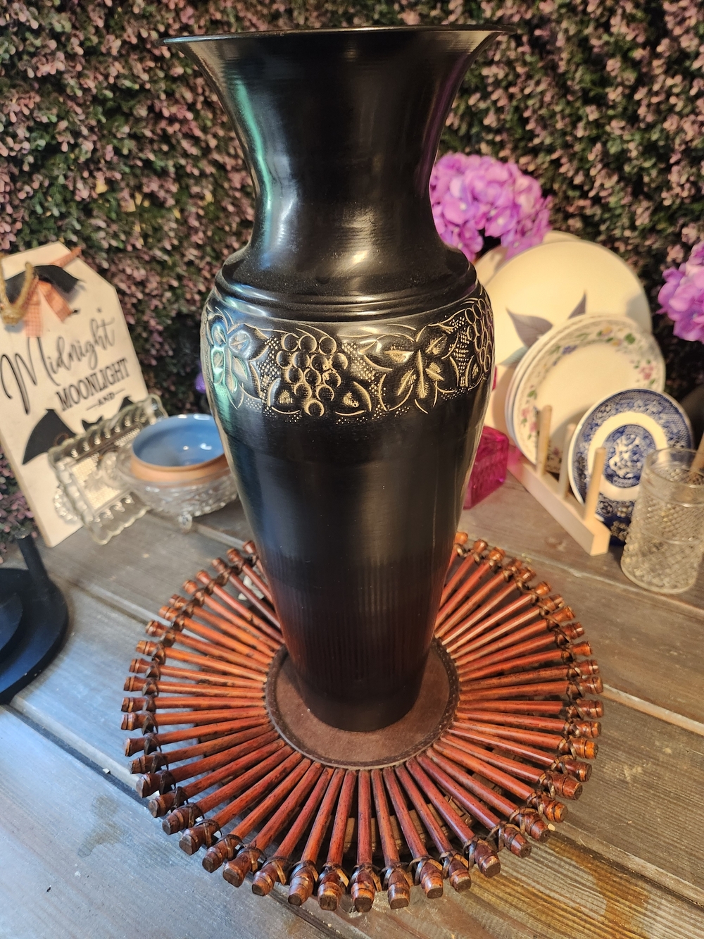 Black Decorative Metal Vase with Embossed Floral Band & Red Bamboo Platter